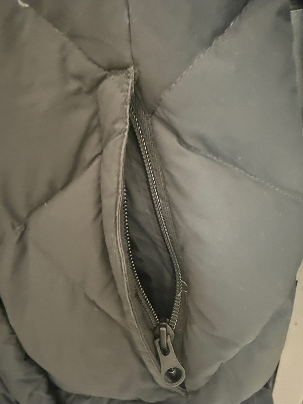 The North Face ❄️☃️Women’s Black Quilted Long Puffer Jacket with Hood - Picture 5 of 7